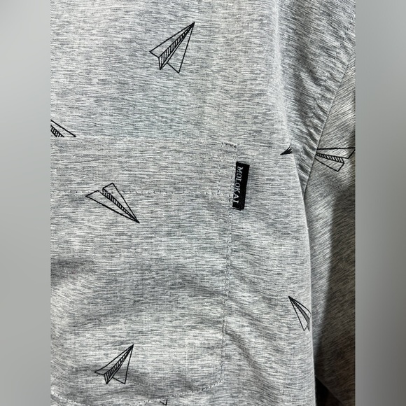 MOLOKAI Gray paper airplane print short sleeve shirt size XXL. - Picture 2 of 11